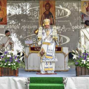 Patriarhul Daniel la Manastirea Ghighiu la Sarbatoarea Izvorului Tamaduirii