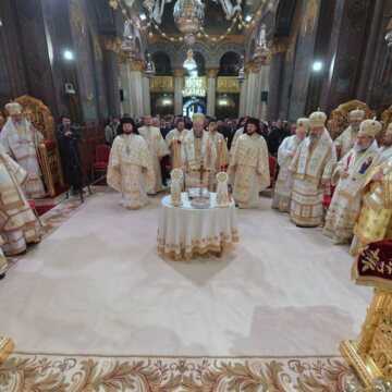Patriarhul Daniel si-a serbat ziua onomastica prin rugaciune, ierarhi Biserica Ortodoxa Romana, Catedrala Patriarhala