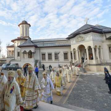 Patriarhul Daniel si-a serbat ziua onomastica prin rugaciune, ierarhi Biserica Ortodoxa Romana, Catedrala Patriarhala