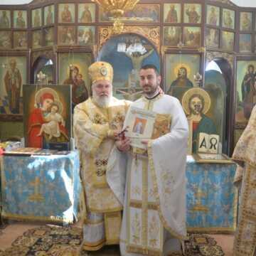 Episcopia Tulcii | Preot nou instalat la Cerbu