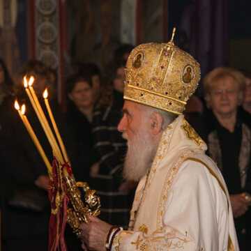 Sfânta Liturghie la Mănăstirea sârbeacă din Milton, Ontario