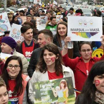 March for life in Bucharest draws thousands