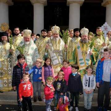 2017 Palm Sunday at the Patriarchal Cathedral in Bucharest