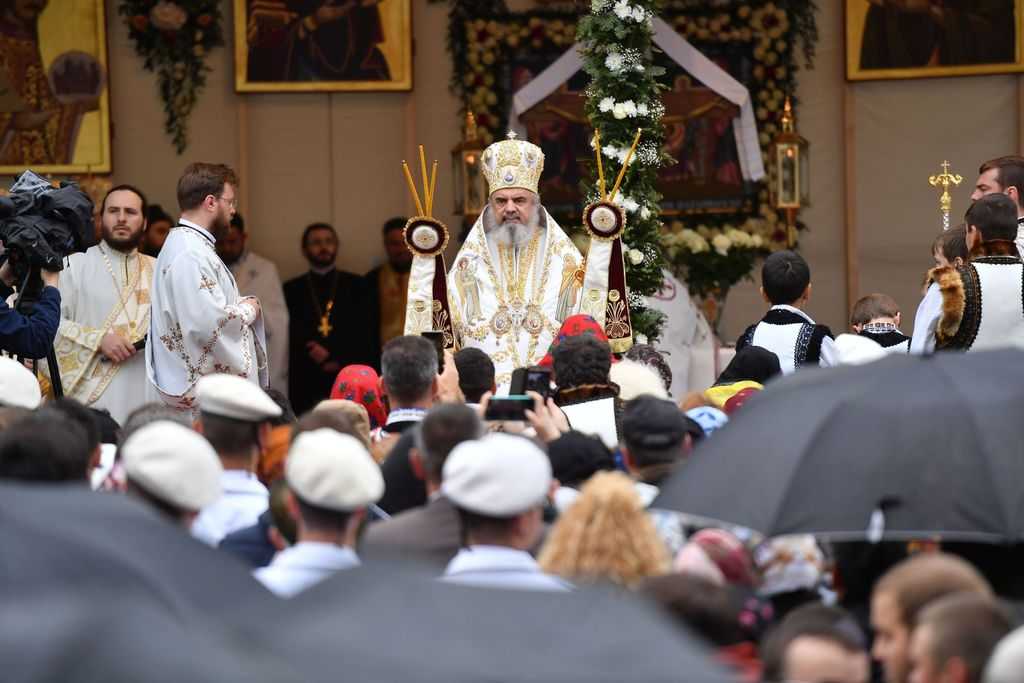 Putna Monastery - Glorification of the four Putna Saints