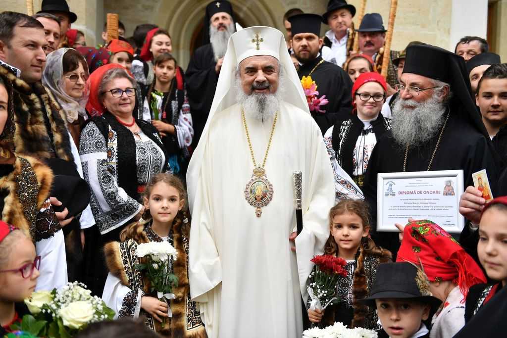 Patriarch Daniel at Putna Monastery. Glorification of the four Putna Saints