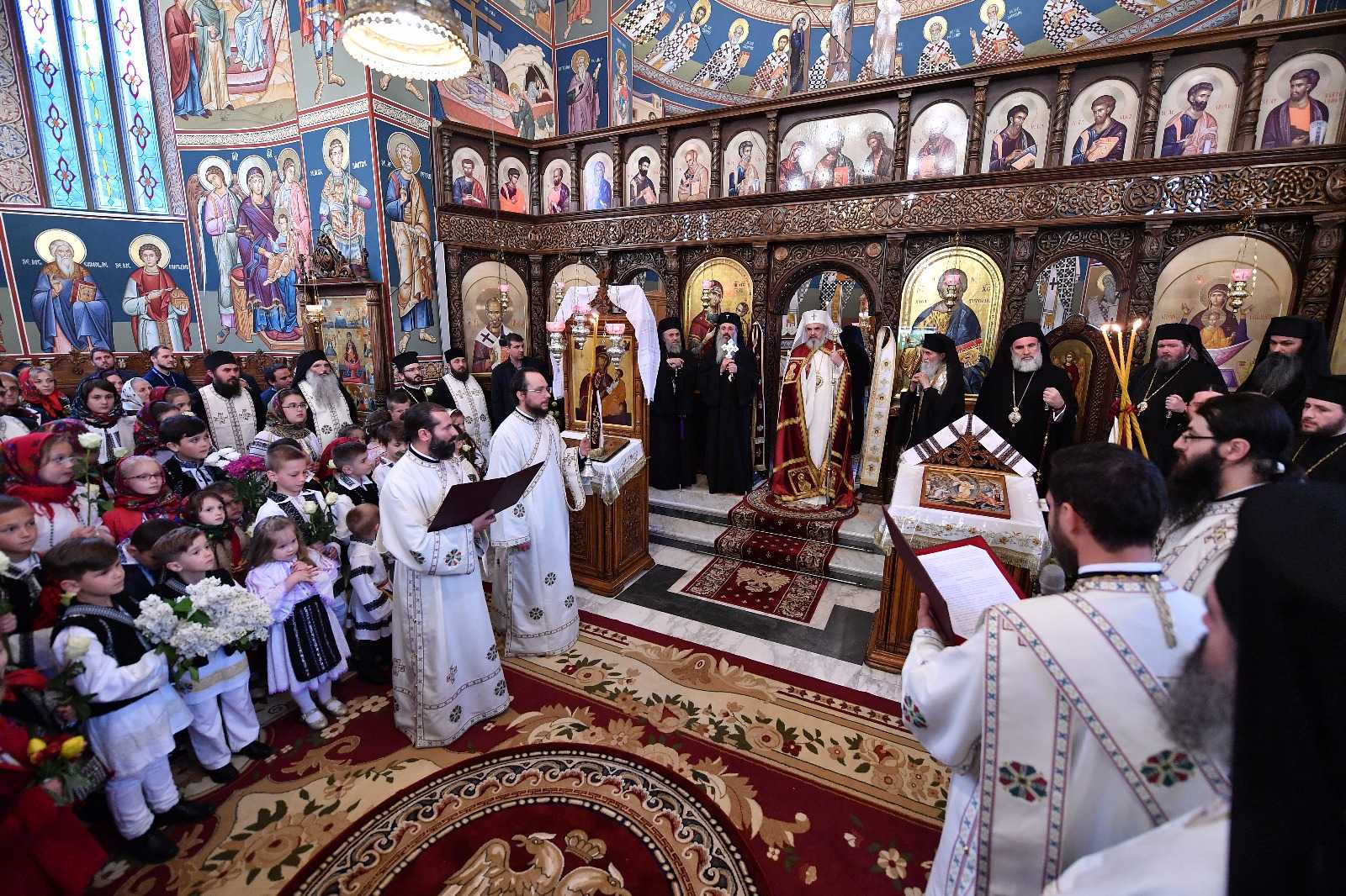 Patriarhul Daniel Sihăstria Putnei Monastery (2017)