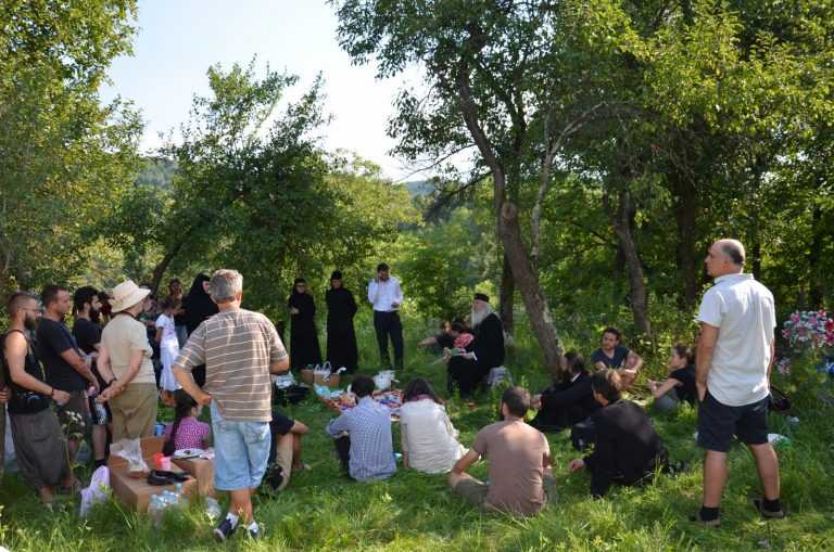 Atelier multidisciplinar pentru restaurarea bisericii de lemn monument-istoric de la Crivina de Sus (1)
