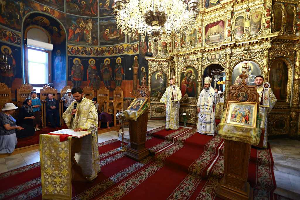 IPS Ciprian a slujit la Buzău în Duminica Slăbănogului