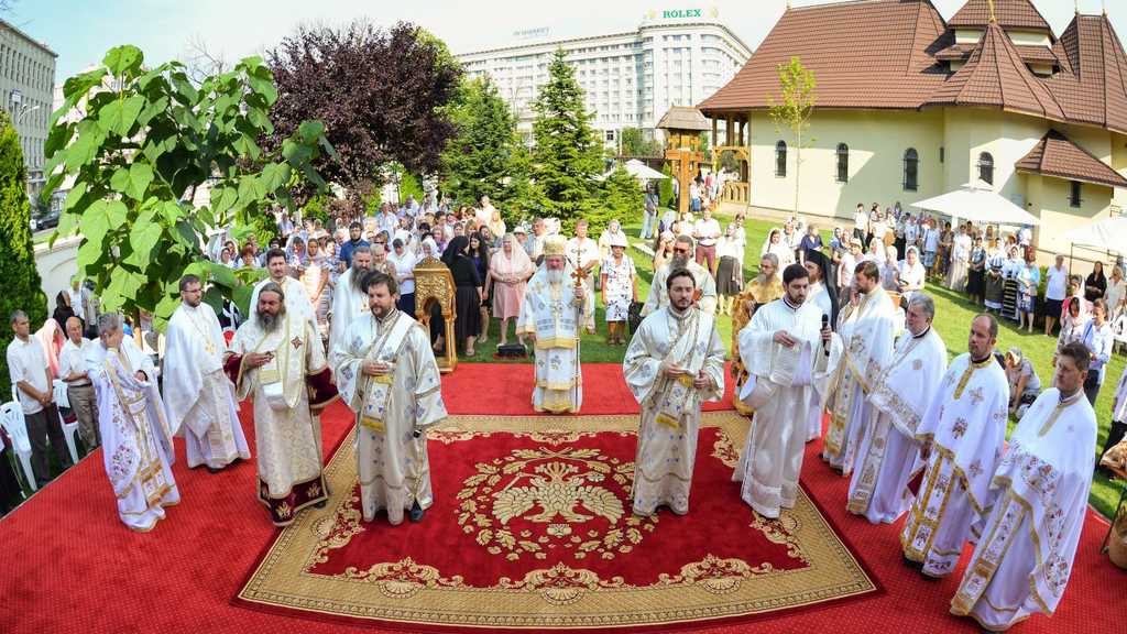 HG Bishop Varlaam on the feast of the Prodromitissa Icon of the Mother of God: Icons are our comfort and encouragement in the fight against sin