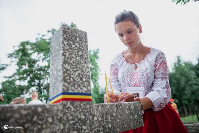 Omagiu adus eroilor neamului din Basarabia (3)