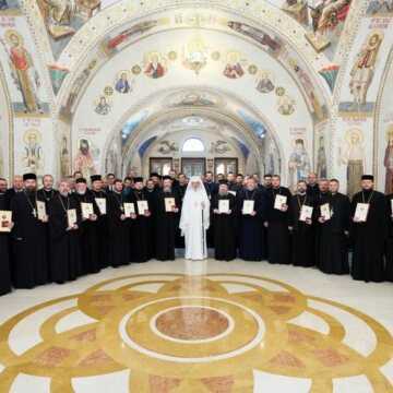 Ședință aniversară la zece ani de slujire ca Patriarh al României (9)