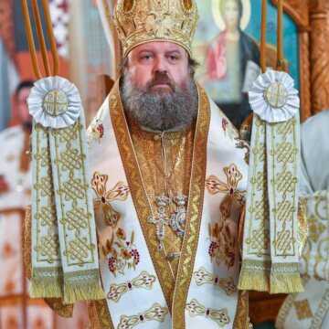 Patriarhul Daniel si Peasfintitul Timotei Prahoveanul au sfintit biserica Parc Rahova 1