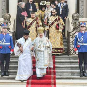 Liturghie_hram_Catedrala_Patriarhala_PF_Daniel_Kirill_Anastasie_Rastislav (1)