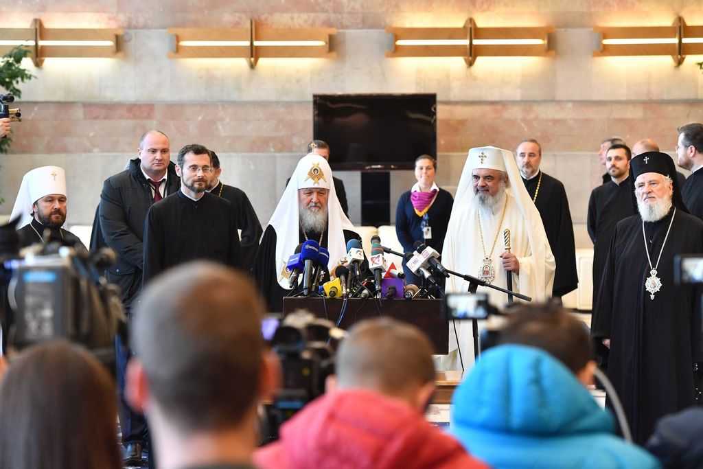 Patriarhul României şi Patriarhul Kirill la Hramul Catedralei Patriarhale (5)