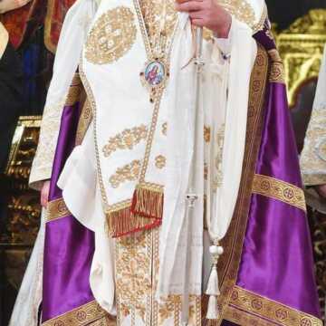 Patriarhul_Daniel_inmormantare_Regele_Mihai_Romania_Catedrala_Patriarhala