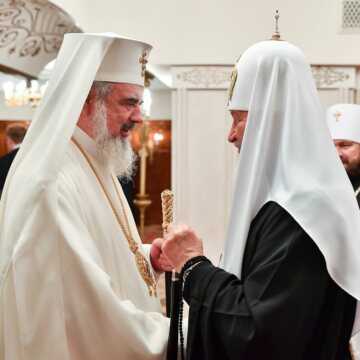 Patriarhul Daniel si delegatia BOR a ajuns in Rusia
