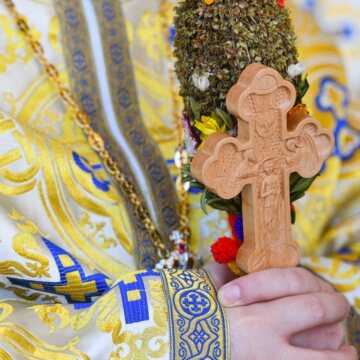 Patriarhul_Daniel_la_slujba_Botezului_Domnului
