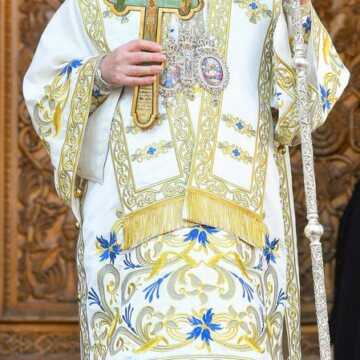 Patriarhul_Daniel_la_slujba_Botezului_Domnului