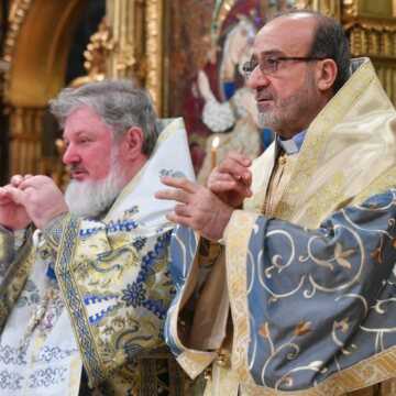 Patriarhul_Daniel_la_Botezul_Domnului_Catedrala _Patriarhala (1)