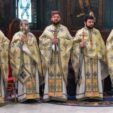 Patriarhul_Daniel_la_Botezul_Domnului_Catedrala _Patriarhala (1)
