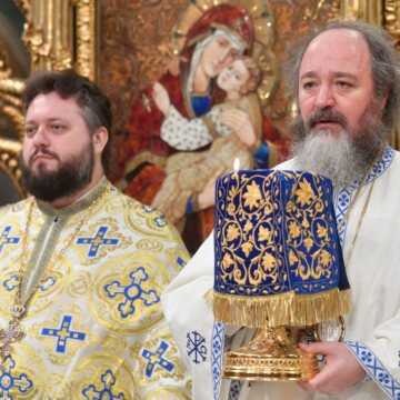 Patriarhul_Daniel_la_Botezul_Domnului_Catedrala _Patriarhala (1)