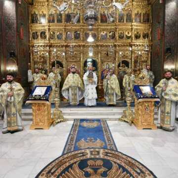 Patriarhul_Daniel_la_Botezul_Domnului_Catedrala _Patriarhala (1)