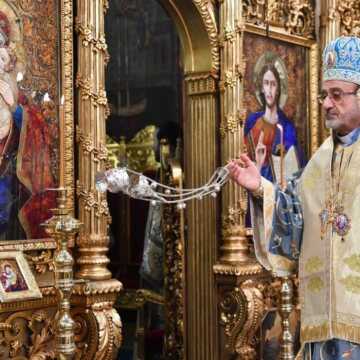 Patriarhul_Daniel_la_Botezul_Domnului_Catedrala _Patriarhala (1)