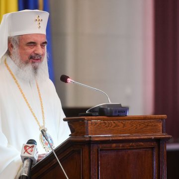 Patriarhul_Daniel_la_Academia_Romana_Marea_Unire_1918
