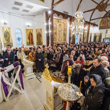 Patriarhul_Daniel_Paraclisul_Catedralei_Mantuirii_neamului_Duminica_Ioan_Scararul (34)
