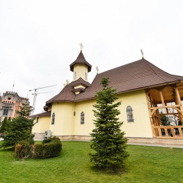 Patriarhul_Daniel_Paraclisul_Catedralei_Mantuirii_neamului_Duminica_Ioan_Scararul (4)