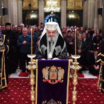 Patriarhul_Daniel_la_slujba_Canonului_cel_Mare_Postul_Mare (2)
