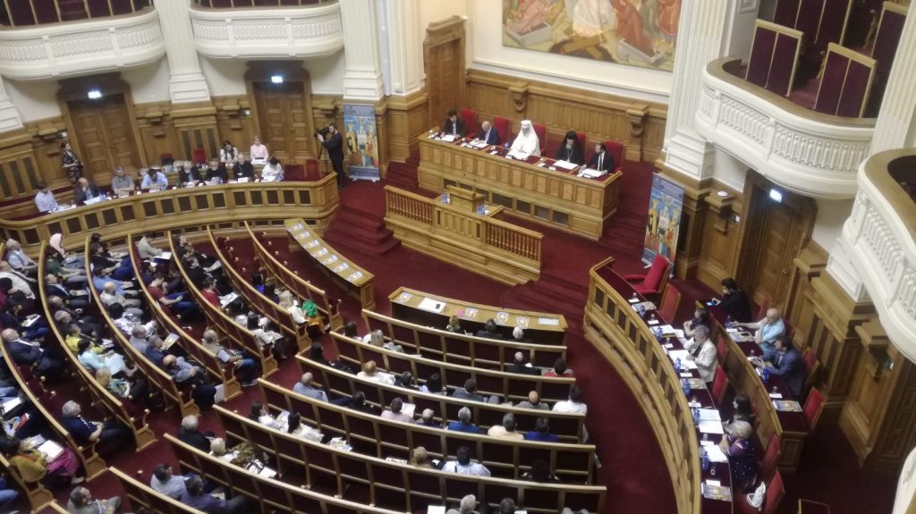 Patriarhul Daniel conferinta pictori